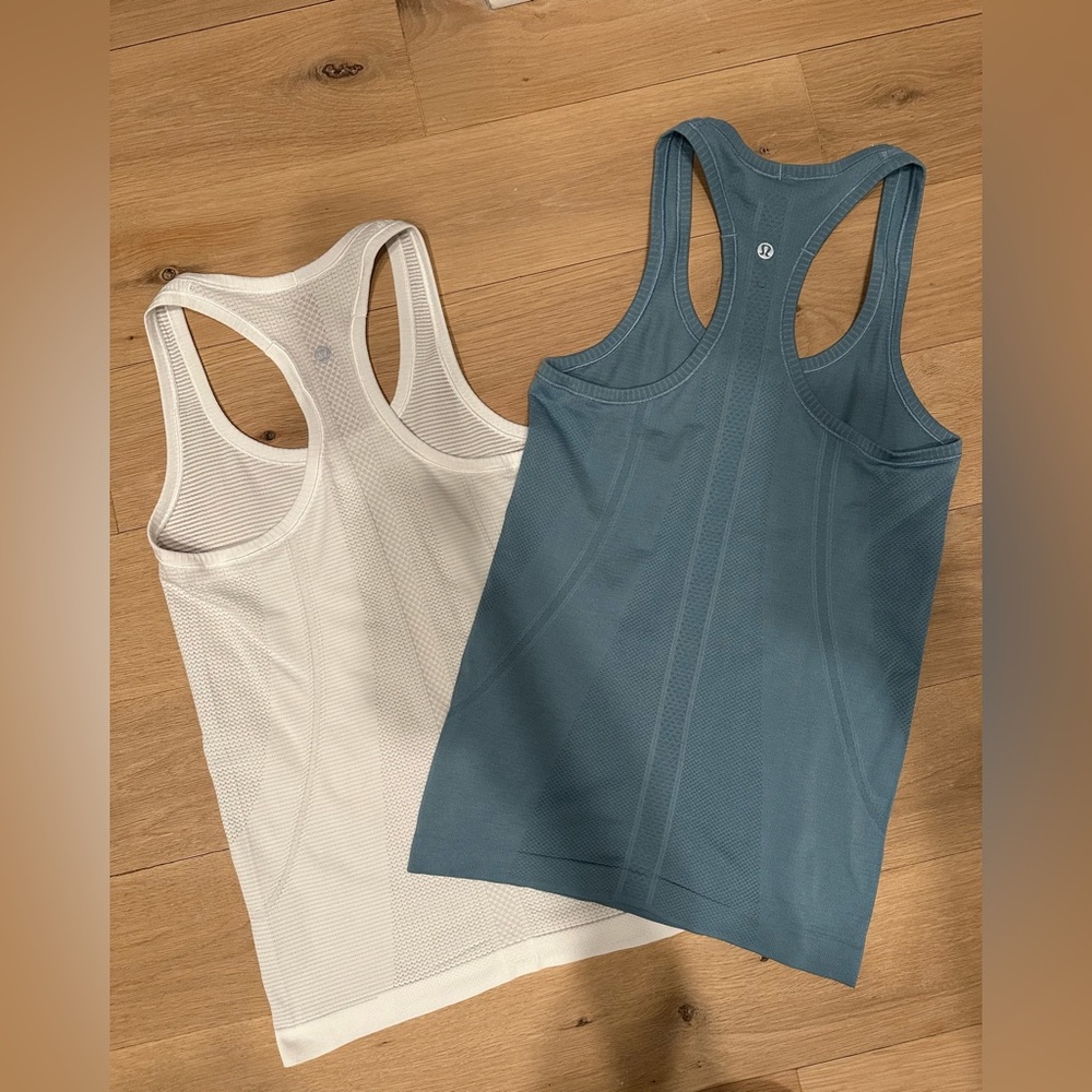 Lululemon Tanks!